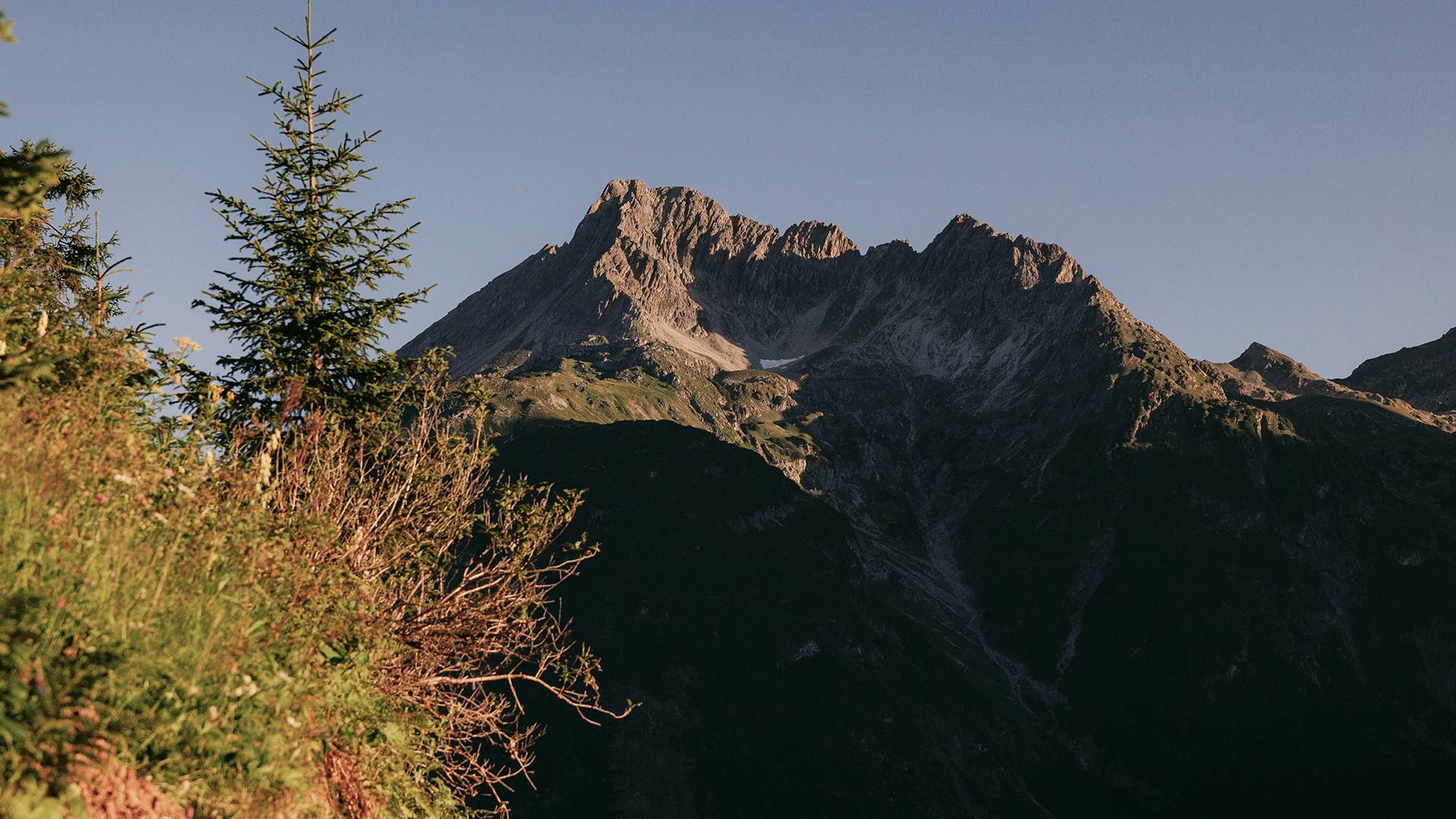 Tussen de imposante Arlberg en het ongerepte Lechtal - Lechquell Hotel Post