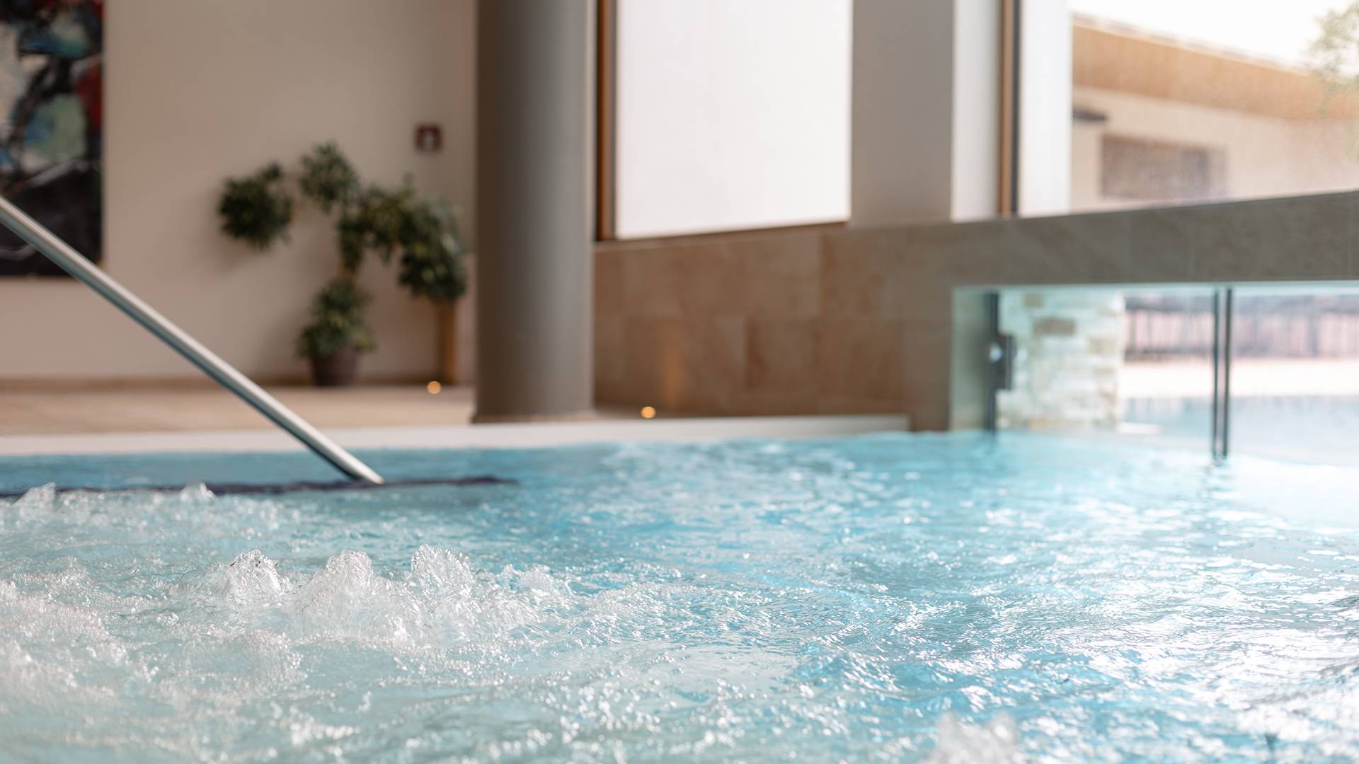 More than skiing - winter in Lechtal: Winter enjoyment and relaxation - Lechquell Hotel Post